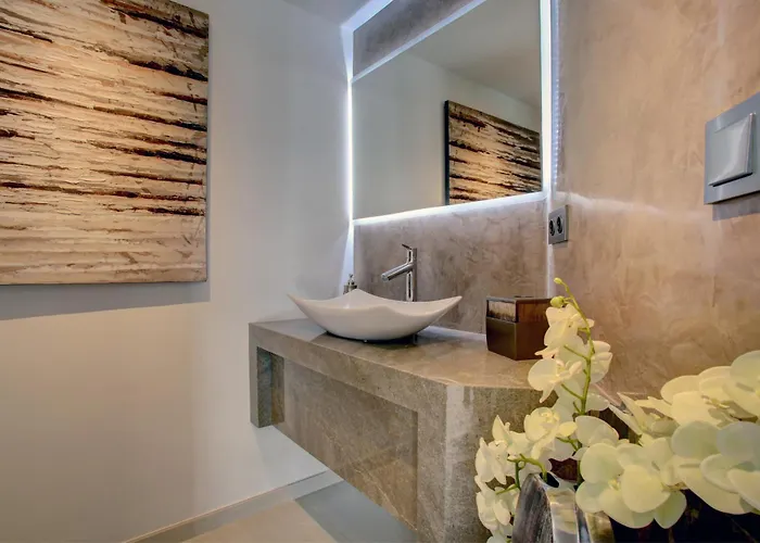 Casa Stefania - Modern Townhouse By Finest Marbella