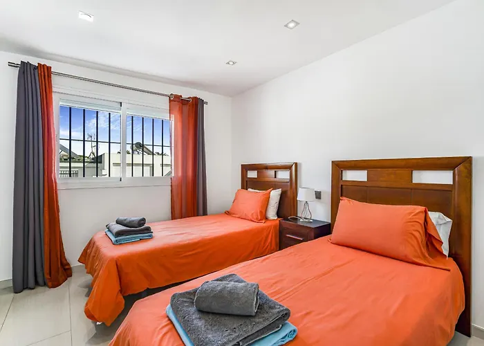 Будинок відпочинку Casa Stefania - Modern Townhouse By Finest *