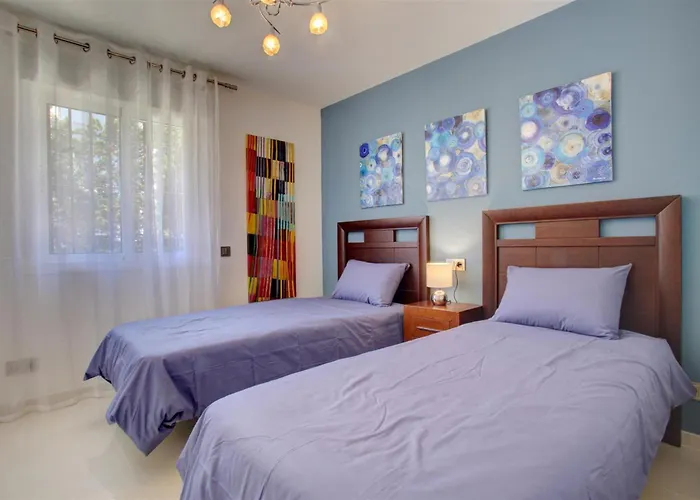 Casa Stefania - Modern Townhouse By Finest