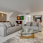 Σπίτι διακοπών Casa Stefania - Modern Townhouse By Finest Μαρμπέλλα