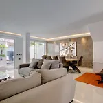 Casa Stefania - Modern Townhouse By Finest * Μαρμπέλλα